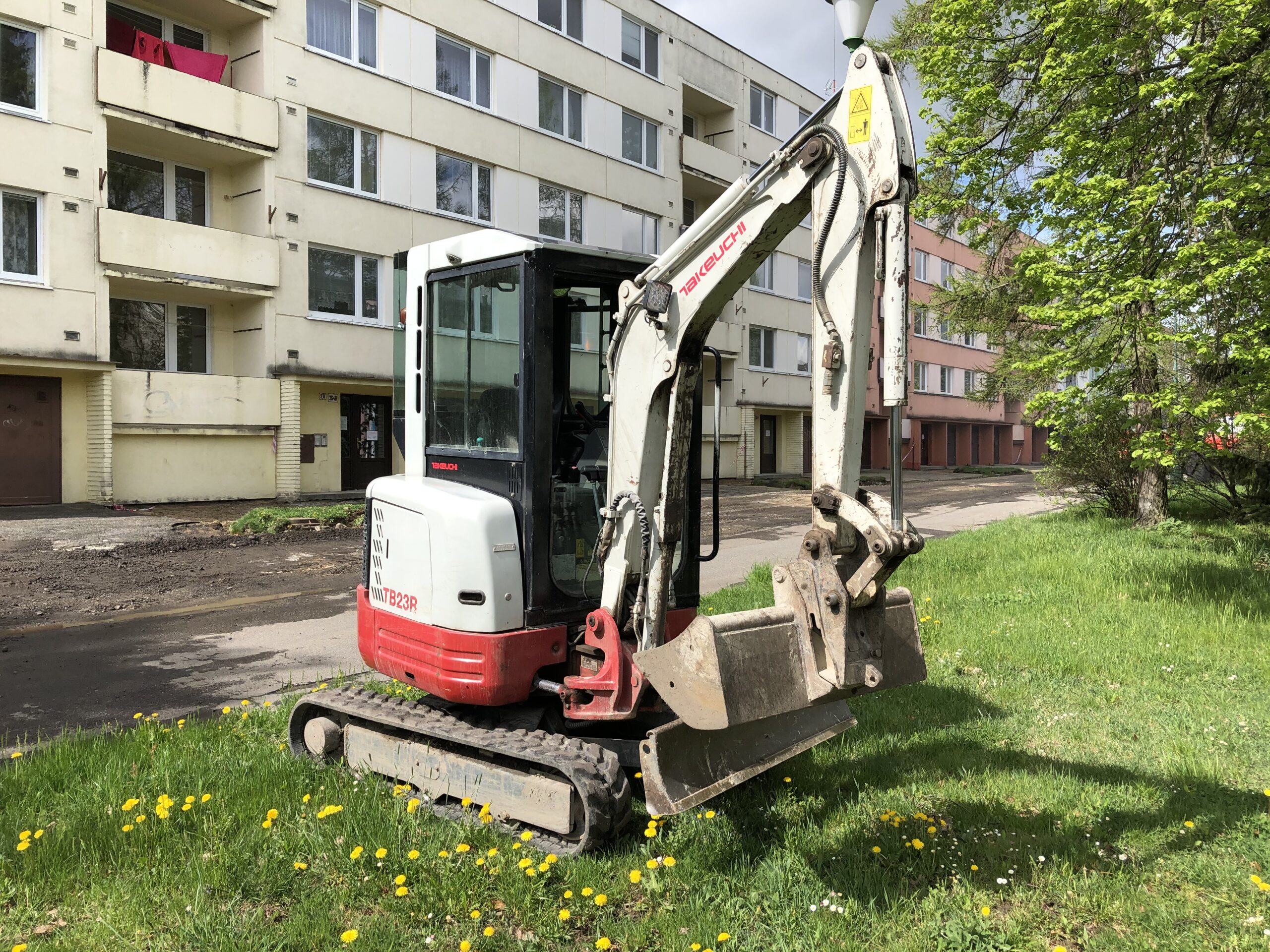 Bagr Takeuchi